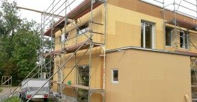 Fenster Lieferung und Montage Niedrigenergiehaus